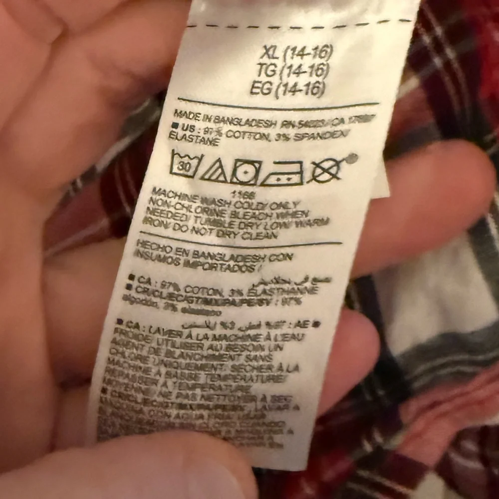 Old Navy casual button